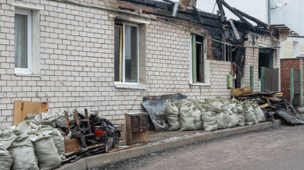 24/7 Emergency Fire Damage Removal experts in Houston, MS